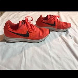 Nike Downshifter 7 Athletic Shoes 6Y - 6 Shoes